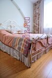 фрагмент интерьера спальни